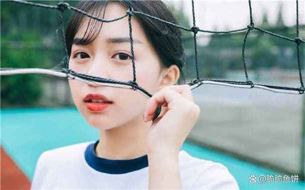 女人发捂脸暗示啥意思缩略图