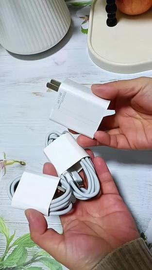 能不能用手机充电器给笔记本充电缩略图