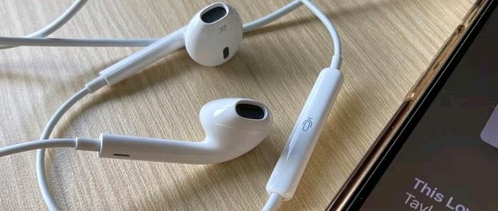 苹果耳机充电线可以充手机吗