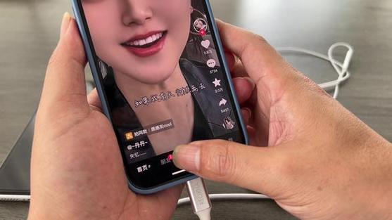 拍抖音唱歌用自己原唱怎么拍