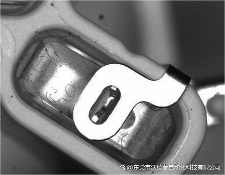 耳机放在耳机仓里为什么不充电游戏截图