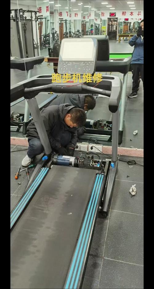 跑步机跑不动了怎么回事?缩略图