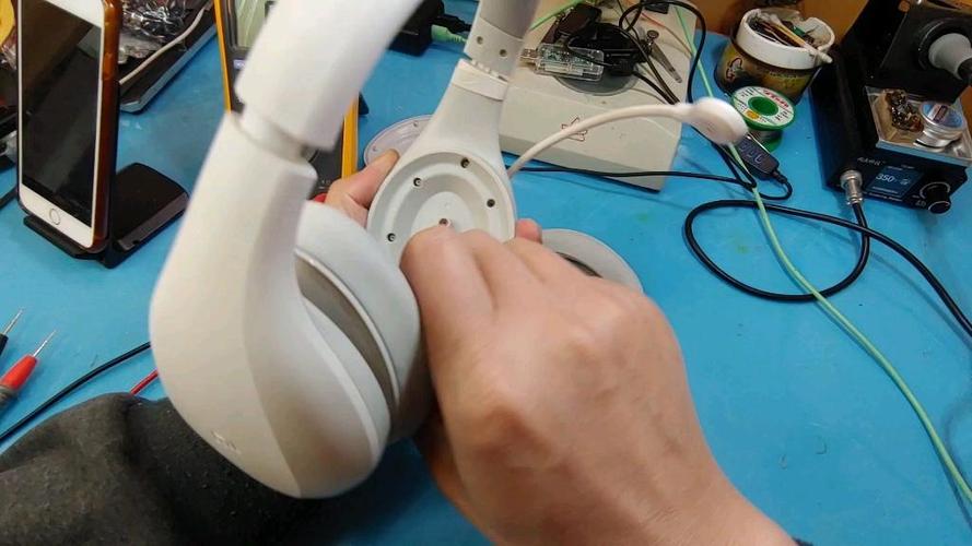 小米蓝牙耳机一边有声音一边没有缩略图