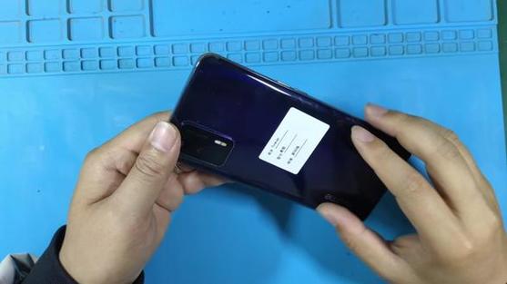 真我手机屏幕排线断了换一个多少钱缩略图
