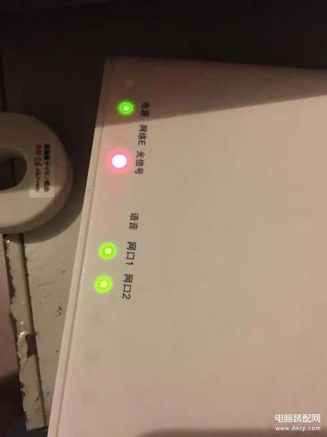 华为路由器亮红灯怎么回事游戏截图