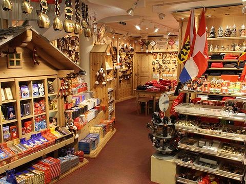 著名纪念品商店缩略图