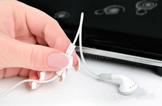调节音量键一直显示耳机音量游戏截图