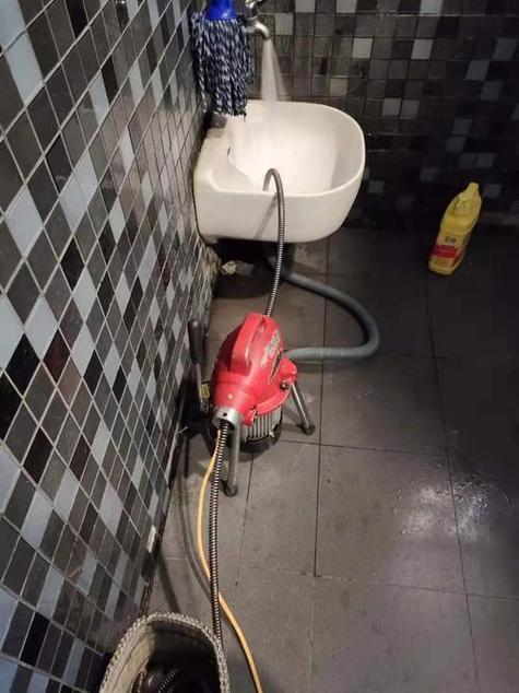 下水道漏水维修上门服务电话游戏截图