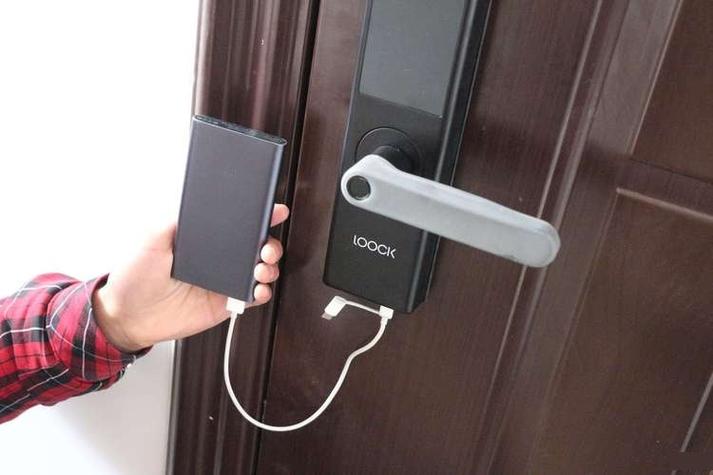 电动车遥控锁住了怎么解锁缩略图