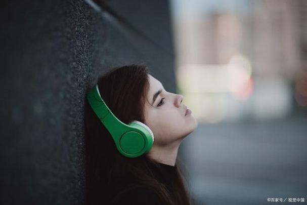 蓝牙耳机莫名其妙的自动放歌游戏截图