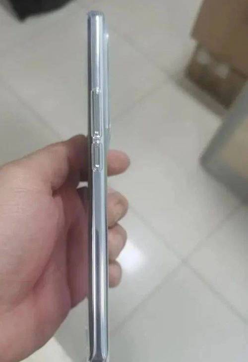 手机喇叭进水有杂音滋滋游戏截图
