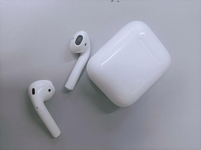 苹果耳机一边声音大一边声音小游戏截图