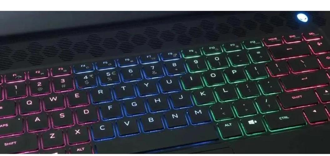 外星人笔记本怎么把键盘灯怎么打开