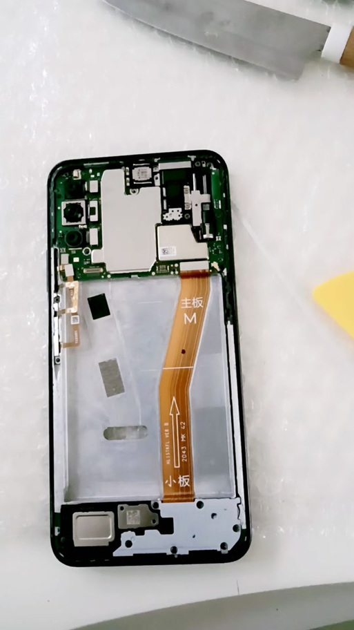 荣耀9x换屏幕总成教程缩略图