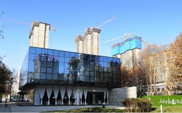 网易云音乐自定义背景图怎么换