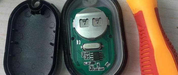 电动车遥控器更换电池方法游戏截图
