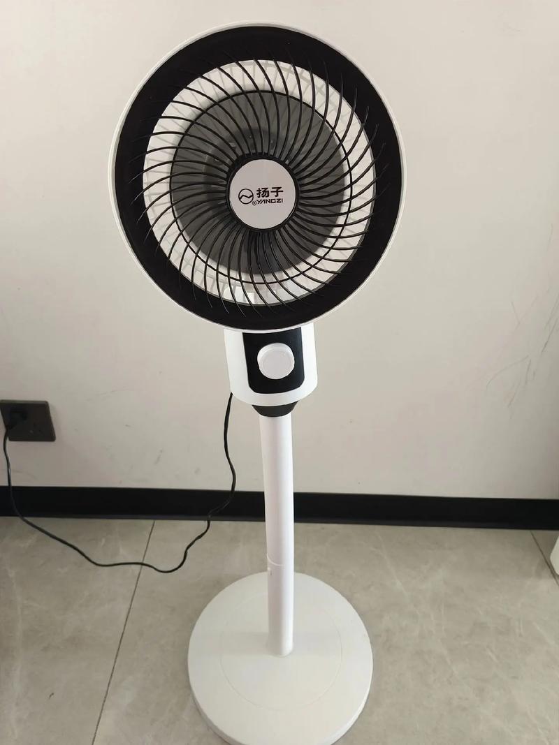 如何在控制中心中调节风扇转速游戏截图