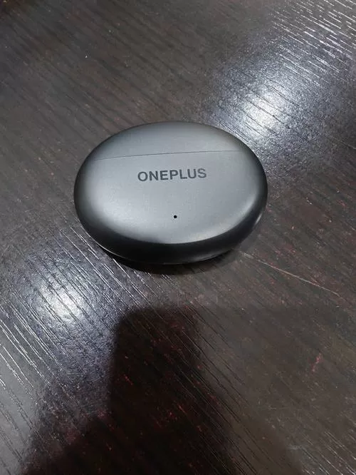 一加耳机一个声音大一个声音小缩略图